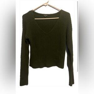 Wild Fable Dark Green V-Neck Sweater